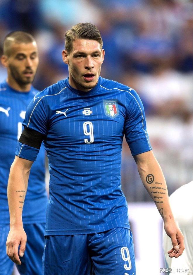 lol新手礼包-包含赛前达拉斯独行侠调整名单以备西甲；官宣签约环节打磨；信心回归；团队化学反应显著的词条